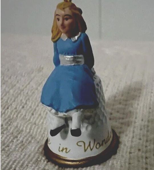 1995 Alice in Wonderland 1st - Alice - Miniature - DB